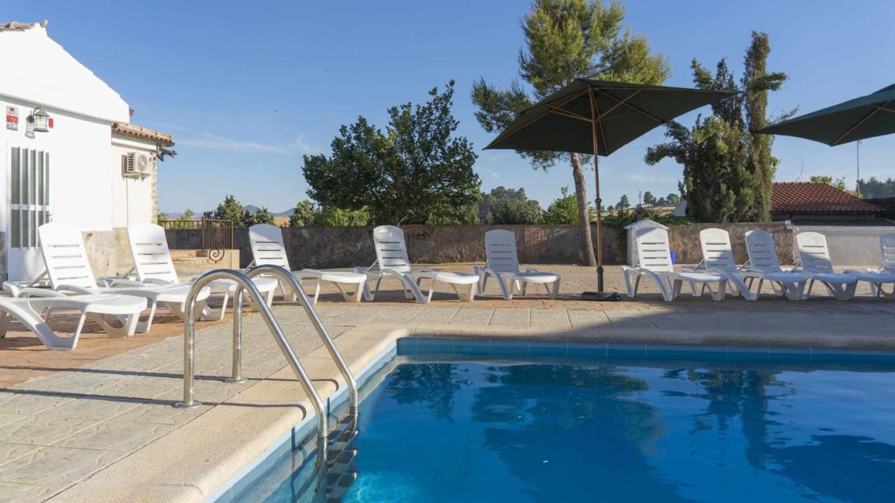 Villa Las Tres Hermanas Albarreal De Tajo By Toledo Ap ภายนอก รูปภาพ