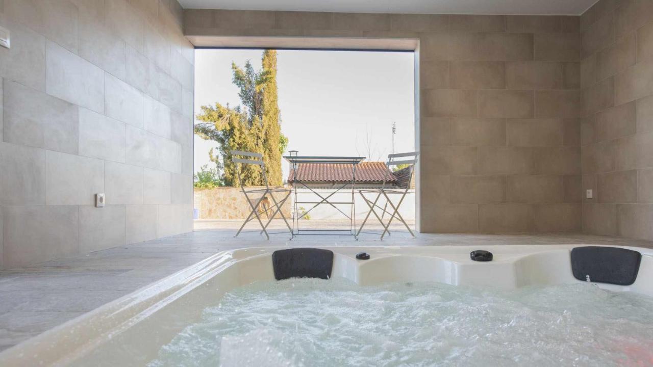 Villa Las Tres Hermanas Albarreal De Tajo By Toledo Ap ภายนอก รูปภาพ
