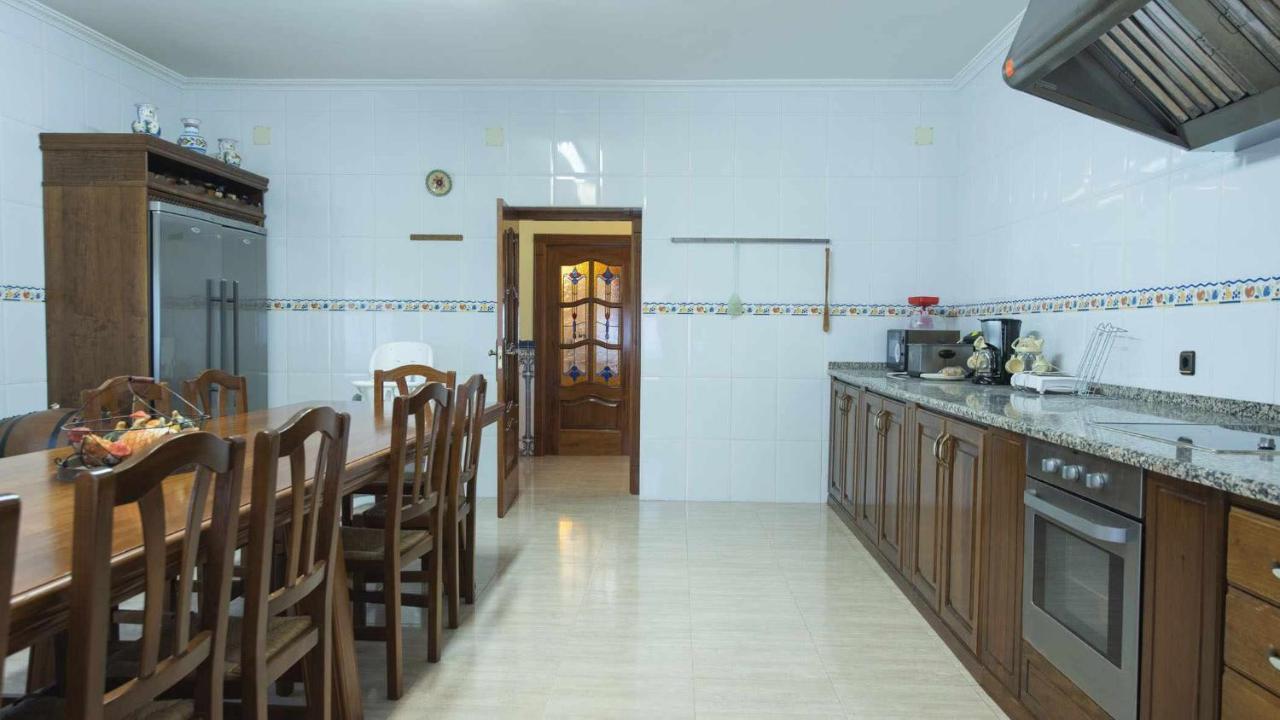 Villa Las Tres Hermanas Albarreal De Tajo By Toledo Ap ภายนอก รูปภาพ